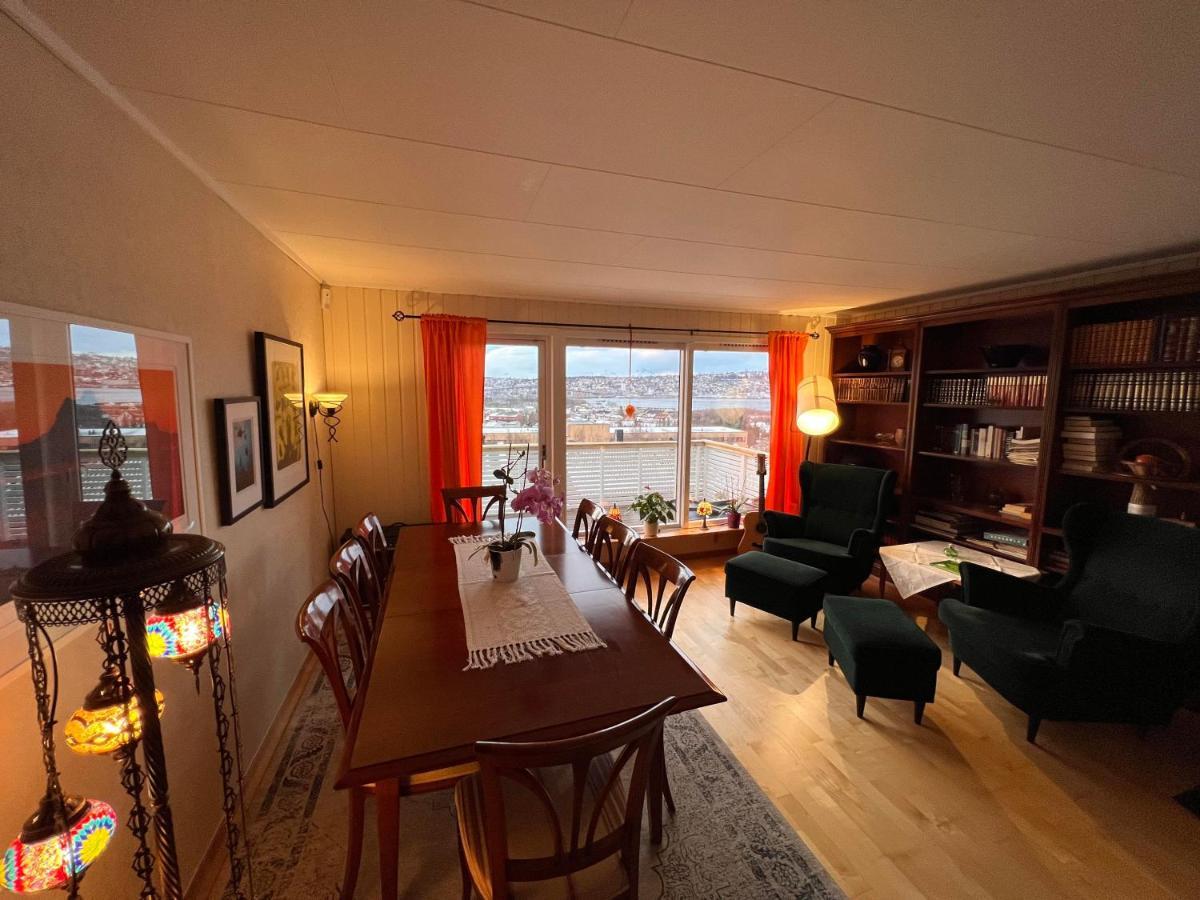 Вилла Large House With Spectacular View Тромсё Экстерьер фото